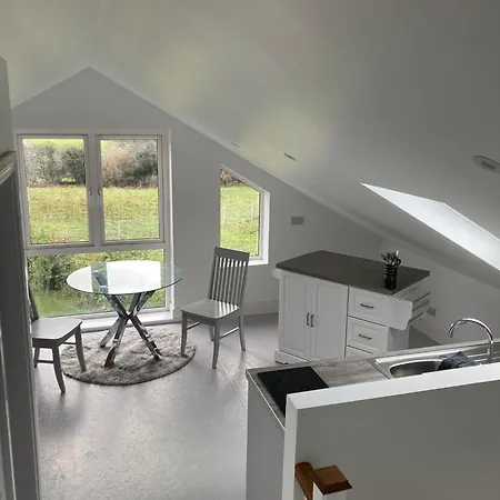 Lakeview Country House &
